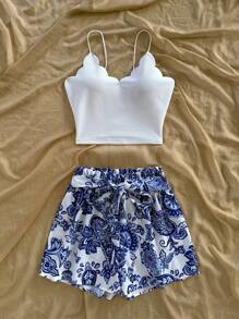 Soleia 2 pièces Ensemble de tenues d'été pour femme en vacances, débardeur blanc à élastique et shorts décontractés à imprimé floral