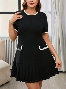 SHEIN Frenchy 大码休闲日常连衣裙、简约时尚 - 黑色 - 查看 11