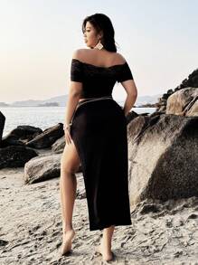SHEIN Clasi Conjunto de 2 piezas de top corto de hombros descubiertos con aplicaciones de encaje y falda con abertura alta para tallas grandes - Negro - Ver 5