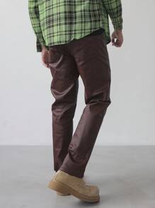 Manfinity Hypemode Jeans de unicolor con bolsillo, estilo casual sencillo para hombres, para uso diario - Rojo - Ver 2