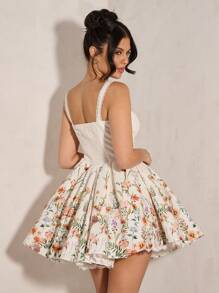 SHEIN BAE 暑假约会旅行连衣裙情人节连衣裙小碎花连衣裙野餐连衣裙优雅连衣裙纯色褶皱胸围蕾丝花边吊带裙女士夏季服装/春季服装/情人节服装/狂欢节/海滩度假服装 - 彩色 - 查看 2