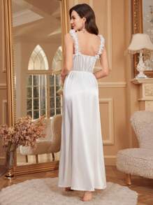 蕾丝拼布 V 领开衩下摆仿丝 3D 花卉吊带背心长款睡袍 - 白色 - 查看 2