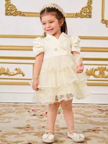 SHEIN Leap Crew 女婴分层波尔卡圆点网眼荷叶边下摆连衣裙，配有翻领、泡泡袖和双排扣纽扣 - 杏色 - 查看 2