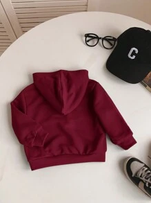 男婴休闲字母印花压花连帽衫，绿色，适合秋冬季