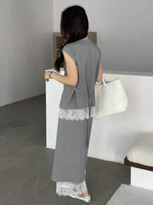 DAZY 女士 V 领蕾丝拼布开衫衬衫和裙子 2 件套 - 灰色 - 查看 5