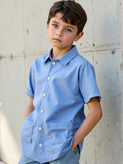 SHEIN 1pc Boys Plain Color Casual Short Sleeve Shirt, This Elegant Light Blue Short Sleeve Shirt Set Features A Simple And Fashionable Design With No Extra Patterns Or Decorations, Showcasing A Low-Key And Restrained Beauty. The Collar And Front Button Design Not Only Enhances The Formal Feel Of The Shirt, But Also Makes It Easy To Put On And Adjust. The Two Chest Pockets Add Both Functionality And Aesthetics, Adding Depth To Your Overall Look.