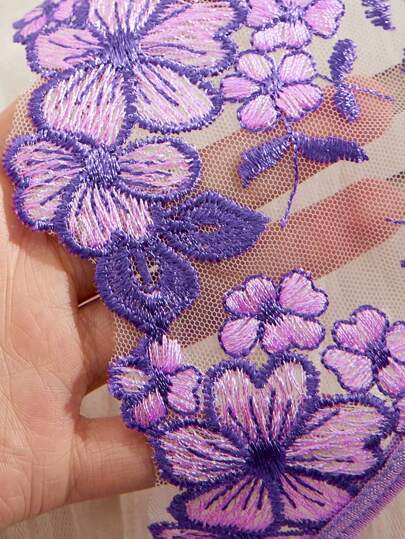 Pieces Women Geborduurde Bloemen Strap Lingerie Set view 5