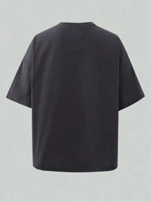 1pc Boys Casual Street Style Letter & Teddy Bear Graphic Round Neck Short Sleeve T-Shirt, Summer. This Gray Tee Features "FRIENDSHIP" And The Inspiring Message "Believe In Oneself" Printed, With Two Cute Cartoon Bear Figures Standing Side By Side, Conveying The Beautiful Meaning Of Friendship And Trust. Whether Gathering With Friends Or Casual Daily Wear, This T-Shirt Will Radiate A Warm And Friendly Vibe.