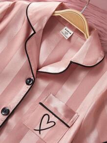 SHEIN 2 件装少女舒适心形刺绣提花条纹粉色睡衣家居服套装、长裤和短袖上衣 - 粉色 - 查看 7