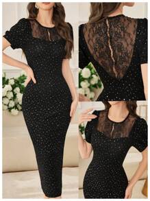 Modelyn Vestido mini casual de corte ajustado con panel de encaje y mangas cortas para mujer - Negro - Ver 3