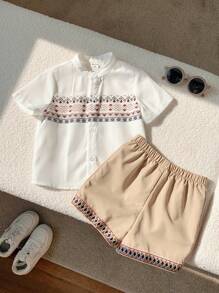 SHEIN 2 件套新生男童和女童休闲花朵复古印花亚麻舒适短袖立领衬衫和短裤套装，适合外出、节日派对、居家、春夏 - 白色 - 查看 8