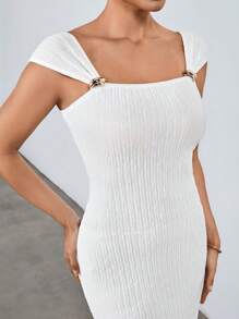 Chiquease Metal Buckle Accent Textured Split Hem Dress - White - View 5