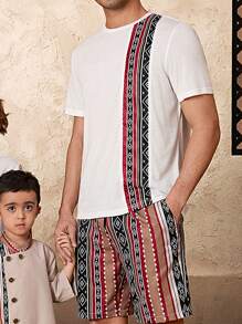 Manfinity VCAY 2 件套男士针织时尚休闲宽松拼布短袖 T 恤和松紧腰直筒短裤，套装 - 彩色 - 查看 2