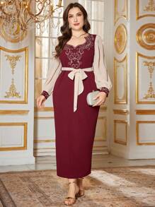 Al Najma 大码女式刺绣阿拉伯连衣裙，优雅时尚 - 紅色 - 查看 5