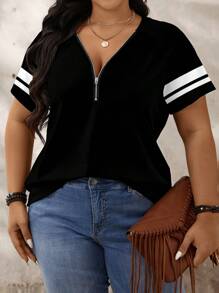 SHEIN LUNE Camiseta de manga corta con cuello en V y media cremallera, de corte holgado con rayas, talla grande, adecuada para el verano