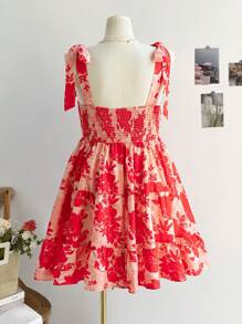 Soleia Vestido corto de línea A con cuello cuadrado, sin mangas, con lazo, cintura ajustada y estampado floral bohemio, en estilo romántico campestre para mujer de talla grande, para el verano