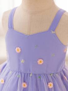 SHEIN Glamorique Kids Baby Girls Spring/Summer Embroidered Mesh V-Neck Spaghetti Strap Bowknot Belt Mesh Dress,Easter - Purple - View 6