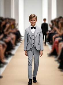 SHEIN 4 件套青少年男孩绅士服装套装：背心 + 西装外套 + 衬衫 + 裤子 + 领结，适合生日派对、婚礼、毕业典礼、周年纪念的正式西装 - 灰色 - 查看 7