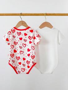 SHEIN 2pcs/Set Baby Boys Cute Heart Print Bodysuit, Spring/Summer For Valentine's Day