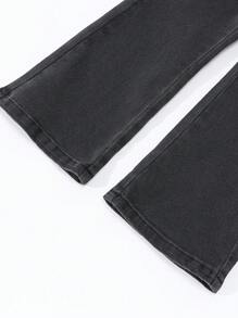SHEIN Jeans entallados de mezclilla negra lavada con múltiples bolsillos y cintura elástica para niña en estilo casual