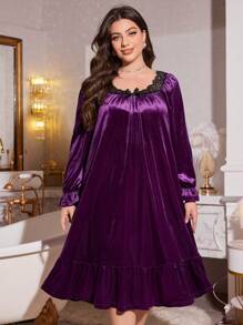 大码优雅蕾丝边天鹅绒女式睡裙