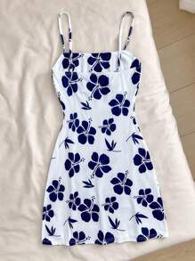 SHEIN Teen Girl Blue Floral Print On White Adorable Cami Dress, Fitted Vacation/Holiday Dress - Blue and White - View 3