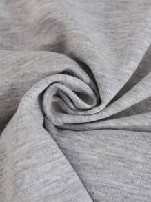 1 套年轻女孩休闲圆领落肩短袖 T 恤和简约条纹宽松裤，日常穿着 - 淺灰色 - 查看 5