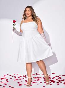 SHEIN CURVE+ 加大码褶皱吊带背心，白色紧身胸衣春季连衣裙，情人节连衣裙 - 白色 - 查看 7