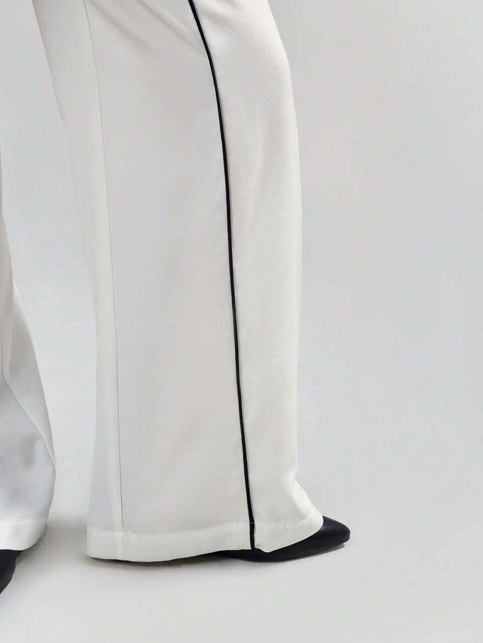 Modern Urban Style Two-Tone Design White Suit Pants, Daily Casual Tailored Thin Side Stripe White Dress Pants For Women