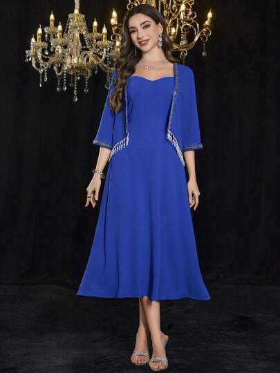 Modelyn 流苏珠饰腰带短款上衣和吊带裙，纯色