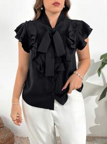 SHEIN Privé Plus Size Women Elegant Versatile Ruffled Sleeve Solid Color Open Front Shirt, Suitable For Work, Casual, Tea Party, Date, Concert, Party, Beach Photography