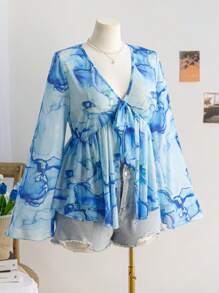 Soleia 大码女式彩色大理石印花针织网眼前开腰喇叭袖衬衫 - 藍色 - 查看 8