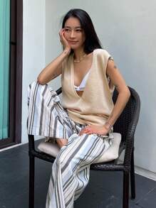 DAZY Solid Color Loose Sleeveless Deep V Neck Casual Summer Knit Tank Top For Women - Apricot - View 4