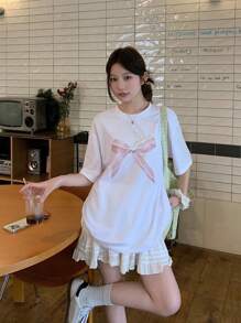 DAZY 女士圆领印花蝴蝶结短袖蕾丝拼布 T 恤夏季超大码 T 恤，图案 T 恤 - 白色 - 查看 6