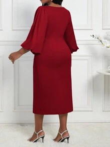 Fleurora Plus Size Solid Color Round Neck Elegant Long Sleeve Dress - Red - View 2