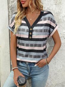 EMERY ROSE Camiseta con manga de murciélago y botones con estampado a rayas, camiseta gráfica para mujeres