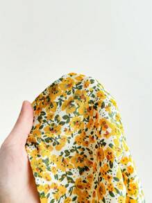 SHEIN LMoss Kids LMoss 女婴可爱甜美碎花荷叶边长袖连衣裙