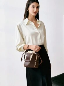 1个镂空新款时尚百搭水桶包，棕色，质感高级，抽绳封口，可作手提包、单肩包或斜挎包使用，适合女性日常通勤和户外活动，圣诞节冬季圣诞礼物 - 棕色 - 查看 4