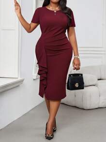 SHEIN Lady 秋冬圣诞派对礼服优雅复古工作婚礼酒会深红色针织圆领铅笔荷叶边新品紧身连衣裙大码连衣裙伴娘服大码连衣裙情人节度假服装女士新年派对 - 酒紅色 - 查看 3