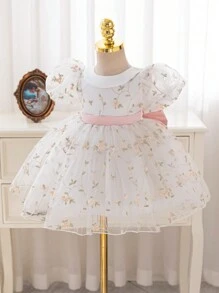 SHEIN Glamorique Kids 复活节花童生日派对婚礼节日连衣裙，适合婴儿和女婴，绿叶和粉色花朵刺绣网眼后蝴蝶结公主裙，适合正式场合、表演、派对和拍照，看起来更自然、美丽和可爱 - 白色 - 查看 5