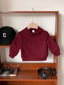 男婴休闲字母印花压花连帽衫，绿色，适合秋冬季