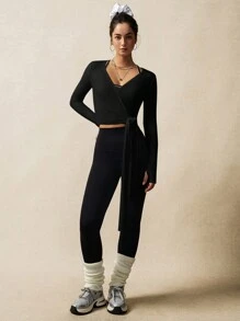 VARSITIE 白色交叉领带配截指女式运动 T 恤和背心 - 黑色 - 查看 2
