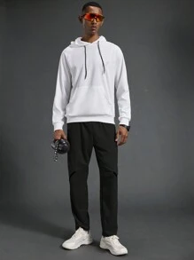 Manfinity Sport Corelite Herren-Sweatshirt mit Grafik, Kapuze und Kordelzug, langärmlig