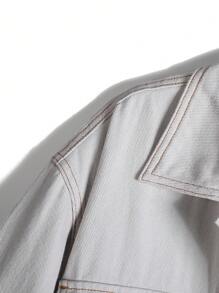 Manfinity Homme Chaqueta vaquera de manga larga con bolsillo utilitario y abotonadura sencilla para hombres de talla grande, otoño