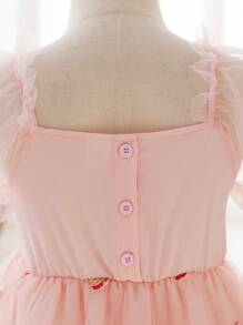 SHEIN Glamorique Kids 年轻女孩的草莓花卉刺绣网眼连衣裙，适合夏季度假、聚会、外出 - 粉色 - 查看 3