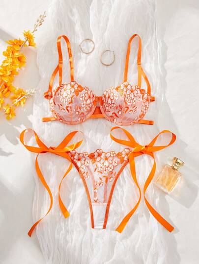 Women Geborduurde Bow Lingerie Set