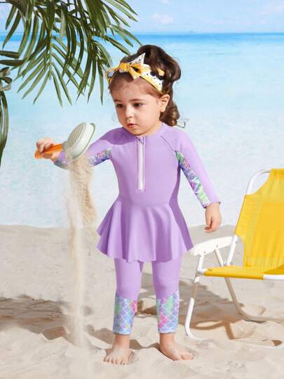 SHEIN Baby Girl Söt 2st Mermaid Scale Print Baddräkt, långärmad topp och långa byxor