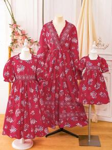 SHEIN 女婴新品可爱碎花 3/4 袖宽松腰连衣裙，酒红色，日常穿着母女套装（3 件单独出售） - 酒紅色 - 查看 3