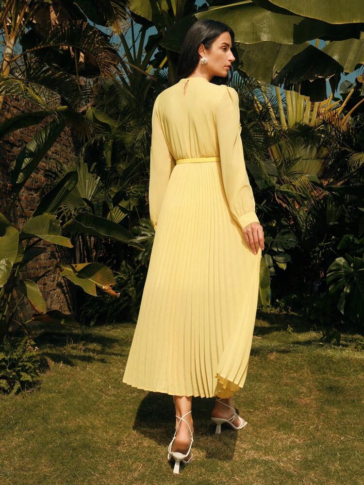 Vestido Midi Elegante de Manga Longa com Gola Modesta, Babados, Retalhos e Pregas, Romântico para Encontros à Noite, Looks de Primavera para Mulheres