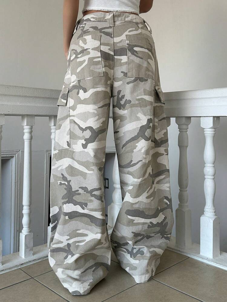 Loose Camouflage Straight Leg Women's Casual Cargo Jeans